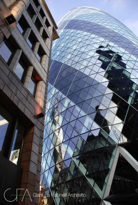 Grattacielo Gherkin - Sir Norman Foster, Londra
